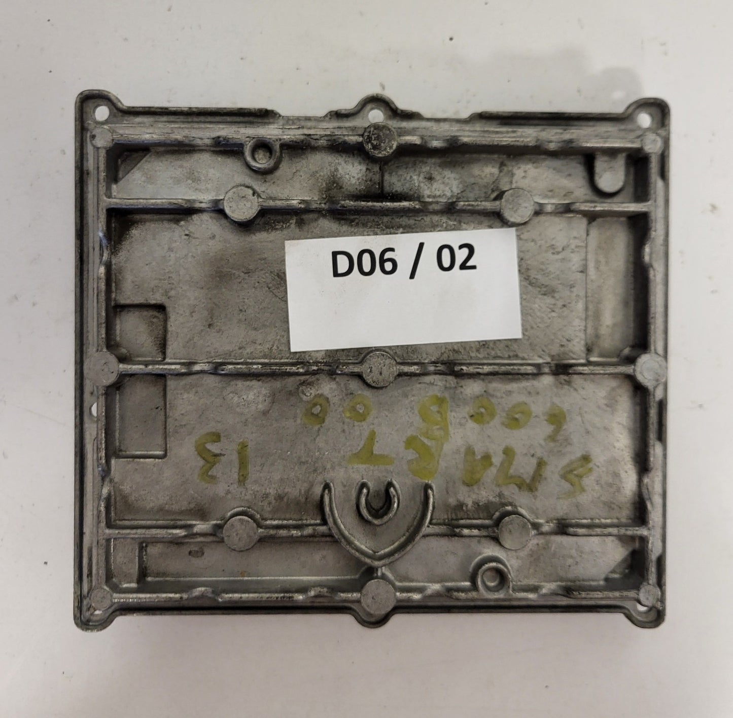 SMART FORTWO ECU / 0261205005 / 0003107V007 / BOSCH