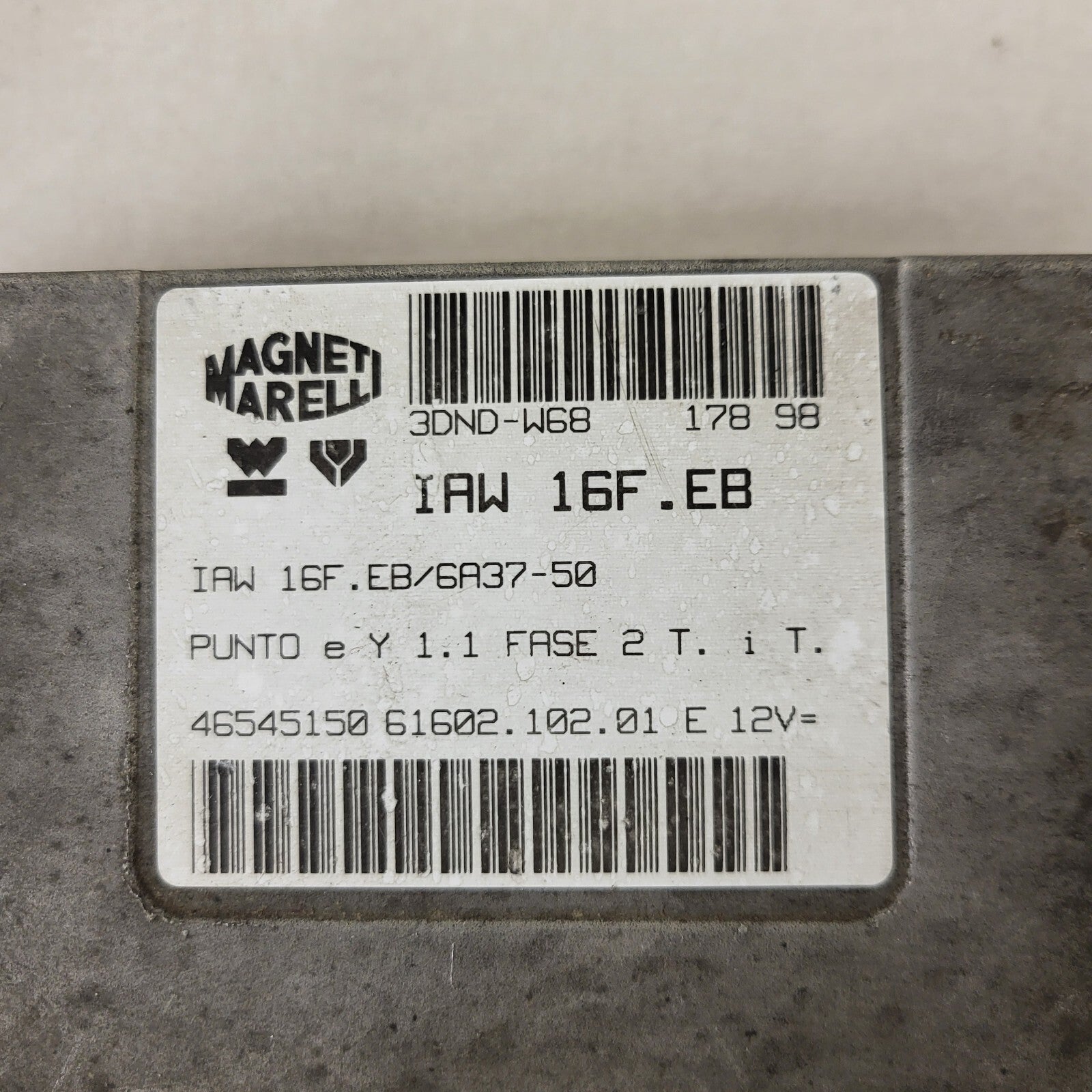 FIAT PUNTO LANCIA Y ECU / IAW 16F.EB / 46545150 / 61602.102.01 / MAGNETI MARELLI