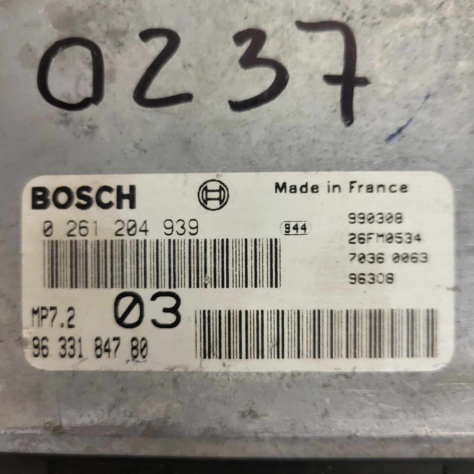 Citroen Xsara 1.6 ECU / 0261204939 / 9633184780 / MP7.2 / BOSCH