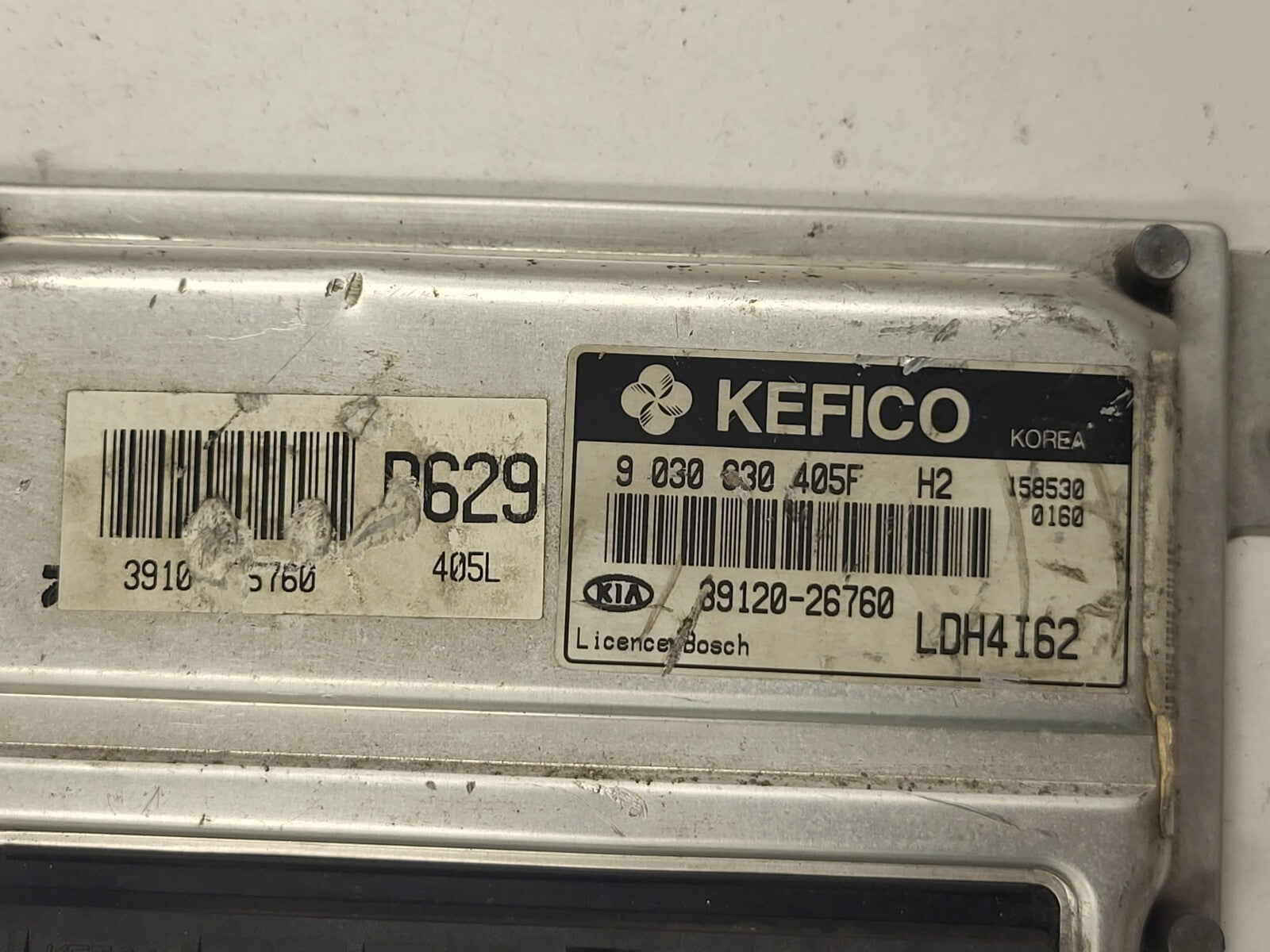 KIA CERATO ECU / 39120-26760 / 9030930405F / LDH4I62 / KEFICO