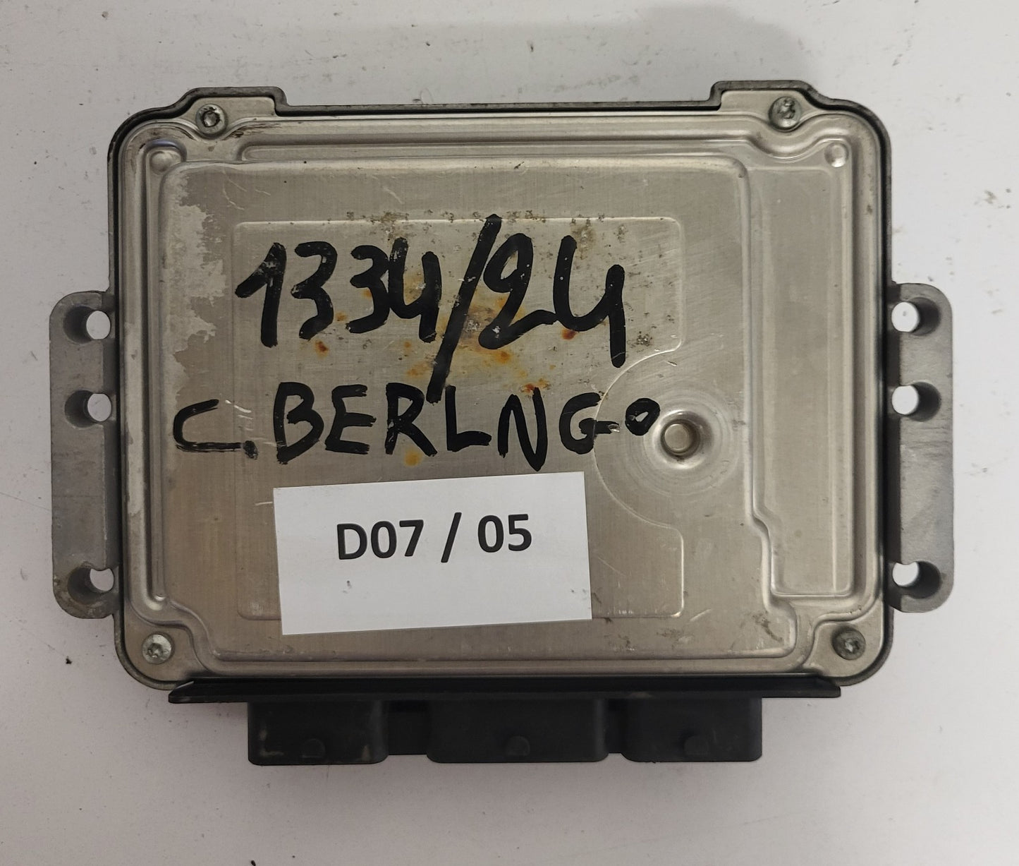 PEUGEOT CITROEN ECU / 0281012619 / 9661032980 / EDC16C34 / BOSCH