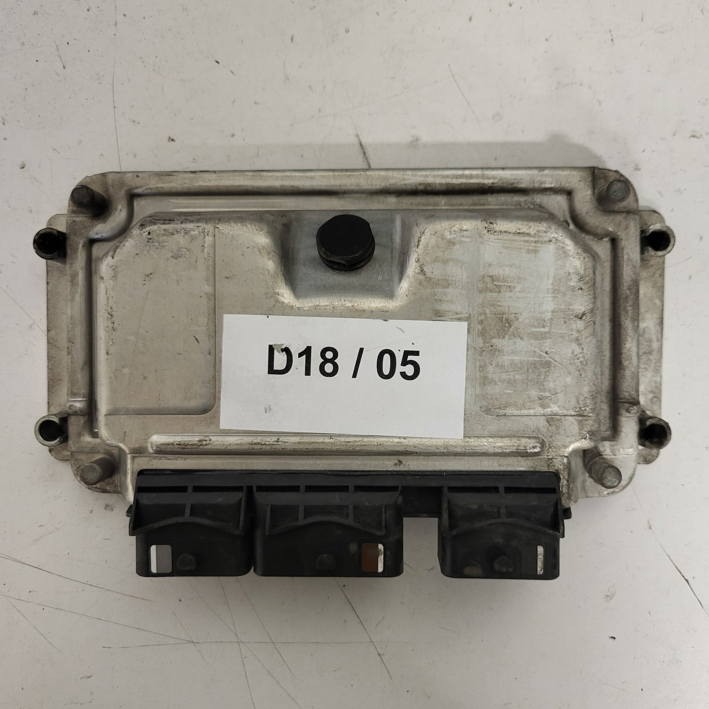 Citroex XSARA ECU / 0261207318 / 9648483480 / M7.4.4 / BOSCH