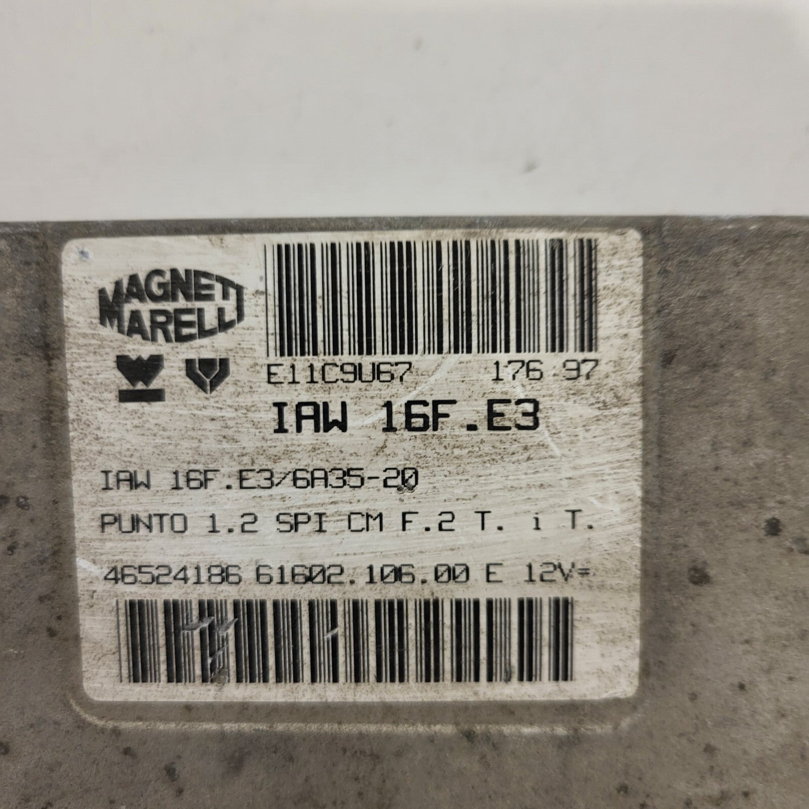 Fiat Punto 1.2 ECU / 46524186 / IAW 16F.E3 / 61602.106.00 / MAGNETI MARELLI