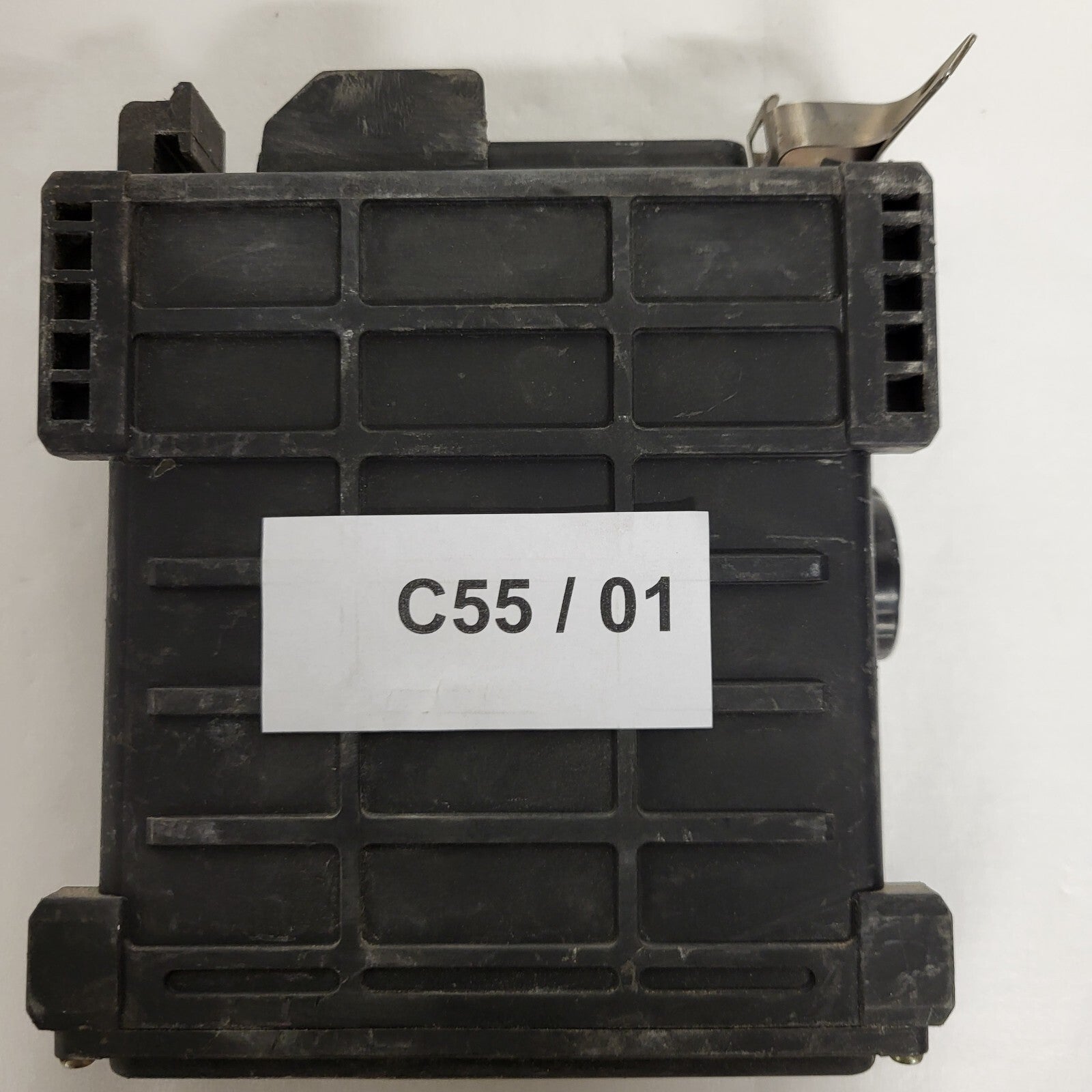 Mercedes Benz W201 W204 ECU / 0280800124 / 0035454932 / BOSCH