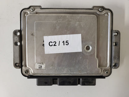FORD ECU / 0281011701 / 6M51-12A650-NC / 9BXC / 1039S17805 / BOSCH