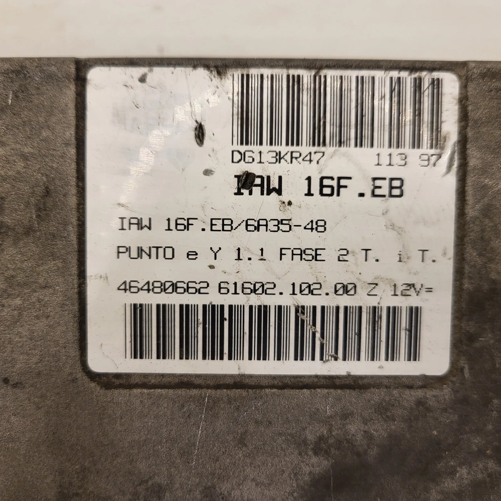 FIAT PUNTO LANCIA Y 1.1 ECU / IAW 16F.EB / 46480662 / IAW16F.EB / MAGNETI MAREL