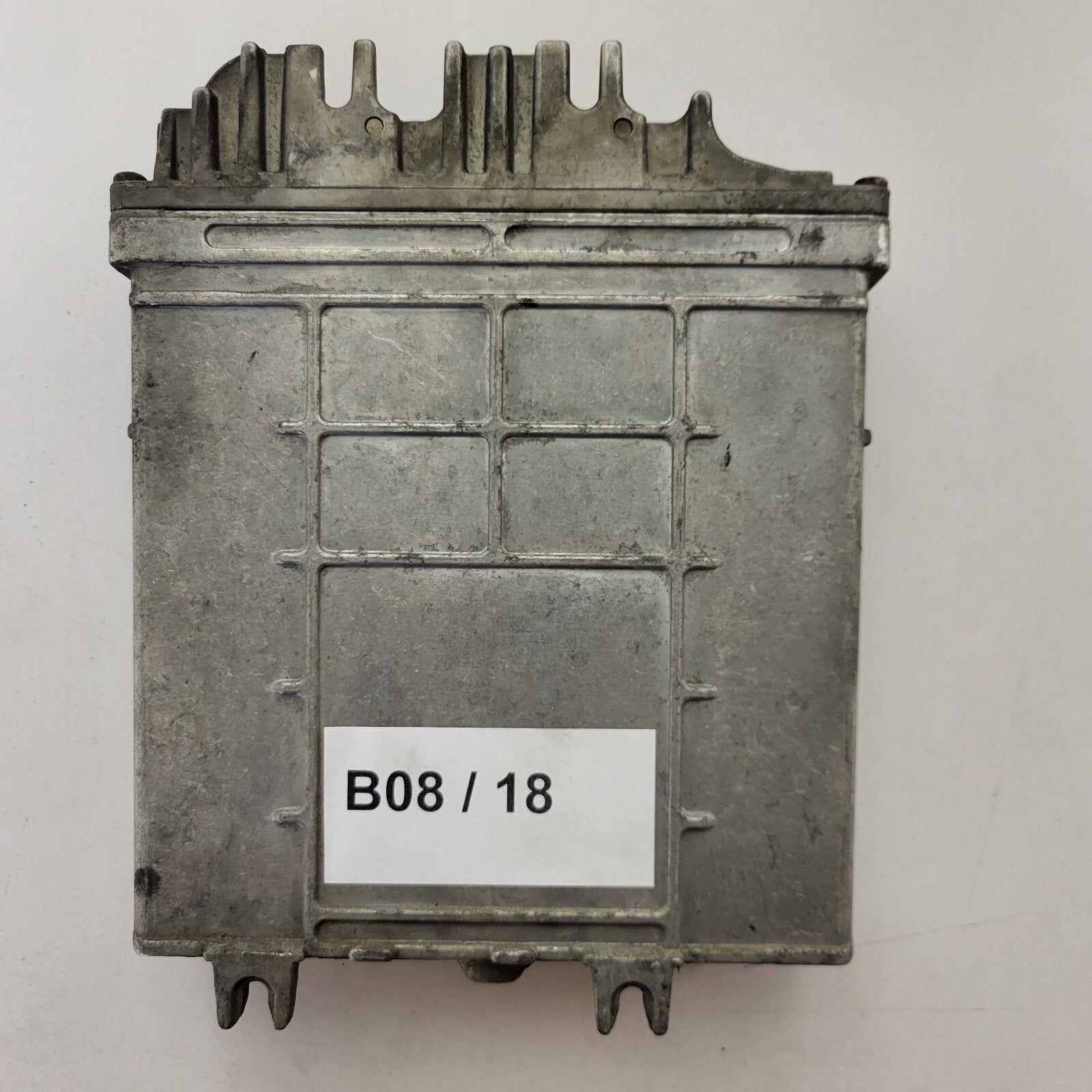 Renault Scenic 1.9 ECU / 0281010077 / 7700114644 / HOM7700111552 / BOSCH