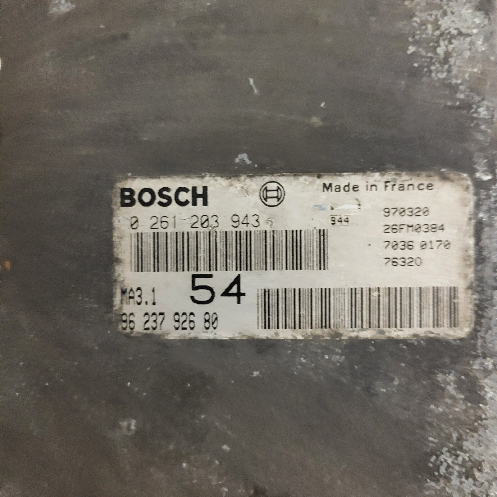 Peugeot 106 Citroen Saxo AX ECU / 0261203943 / 9623792680 / MA3.1 / BOSCH