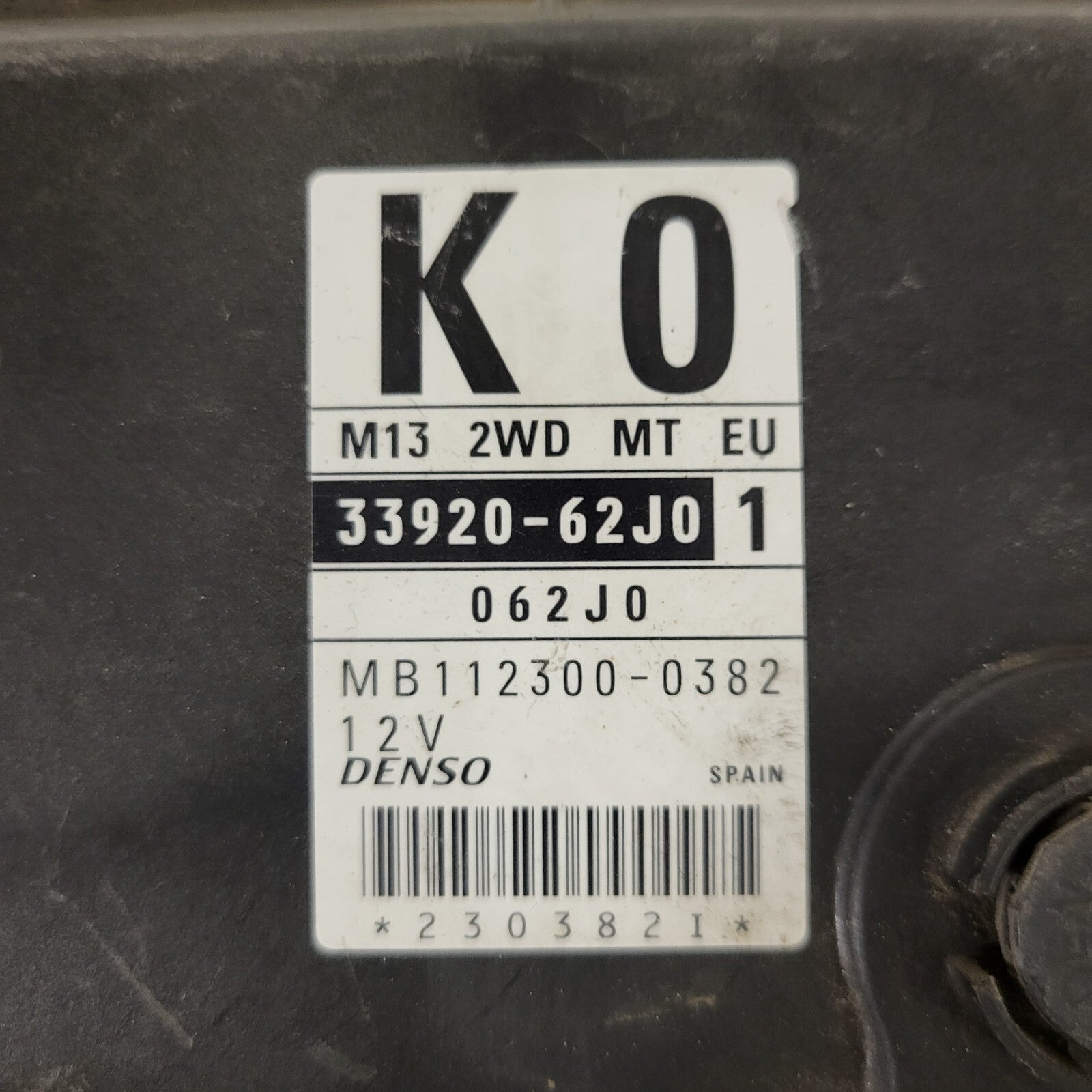 SUZUKI SWIFT ECU / 33920-62J0 / MB112300-0382 / M13 / DENSO