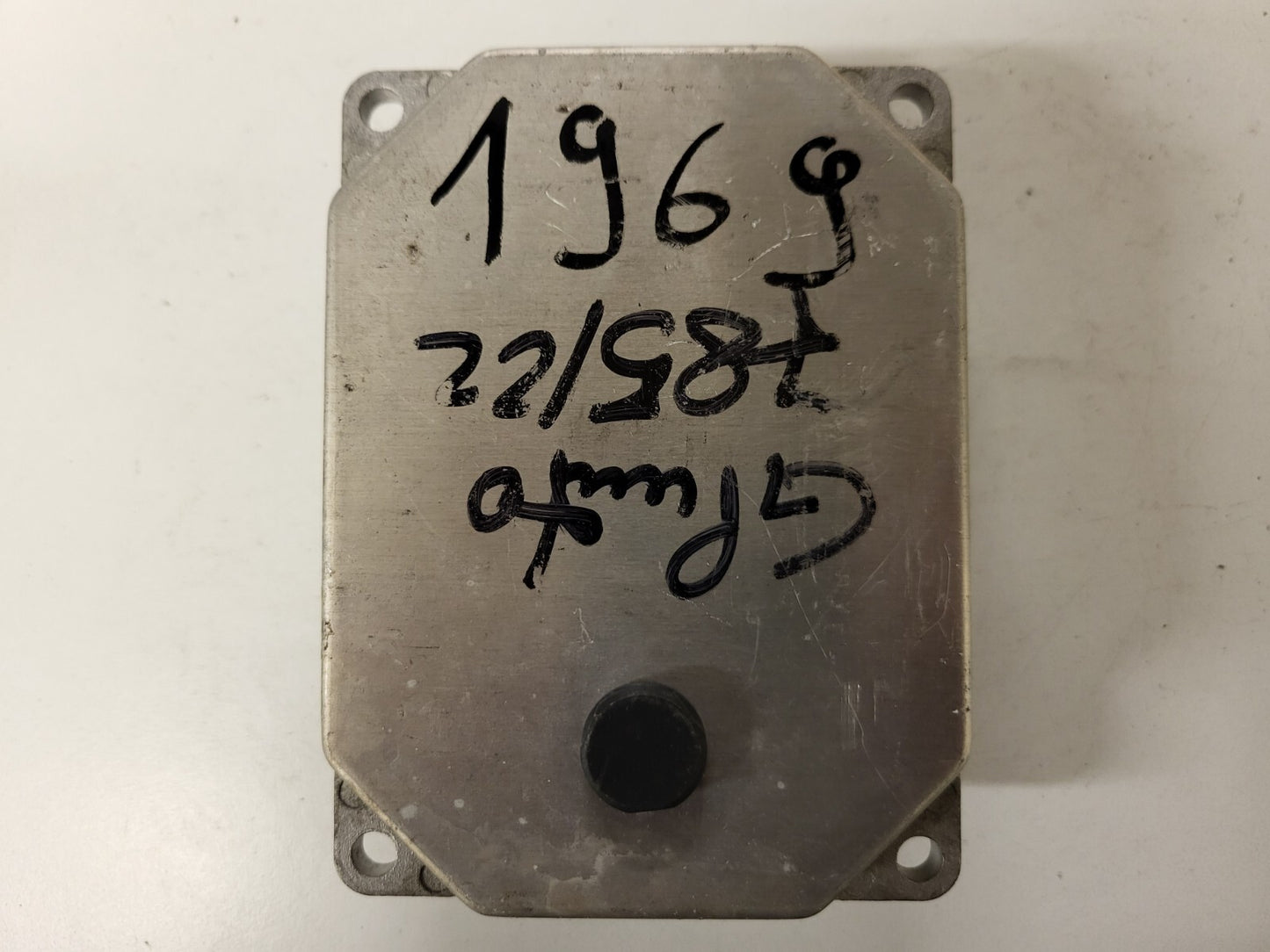 FIAT GRANDE PUNTO ECU / IAW 5SF3.M2 / HW300 / 51784957 / IAW5SF3.M2 61601.099.06