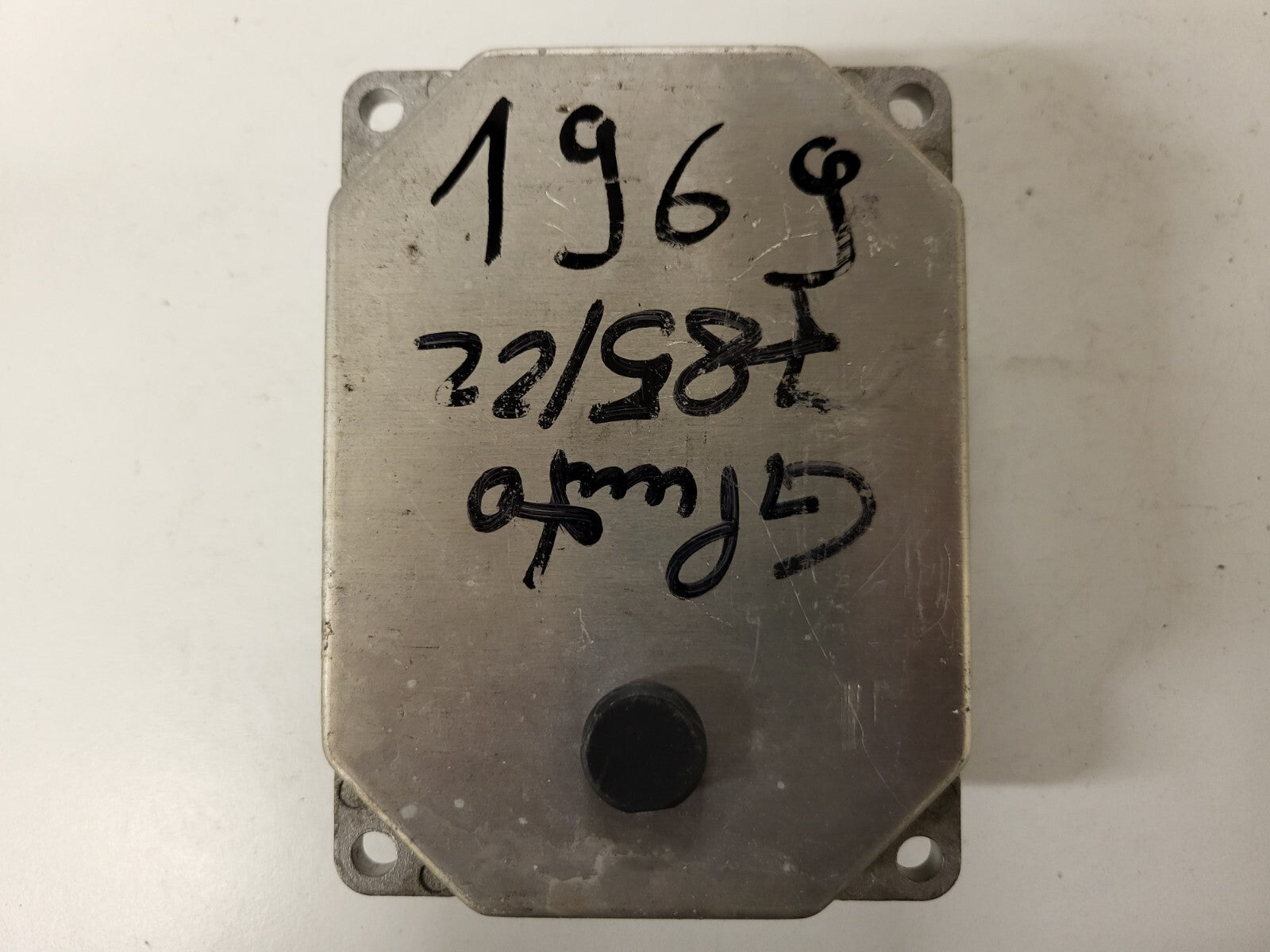 FIAT GRANDE PUNTO ECU / IAW 5SF3.M2 / HW300 / 51784957 / IAW5SF3.M2 61601.099.06