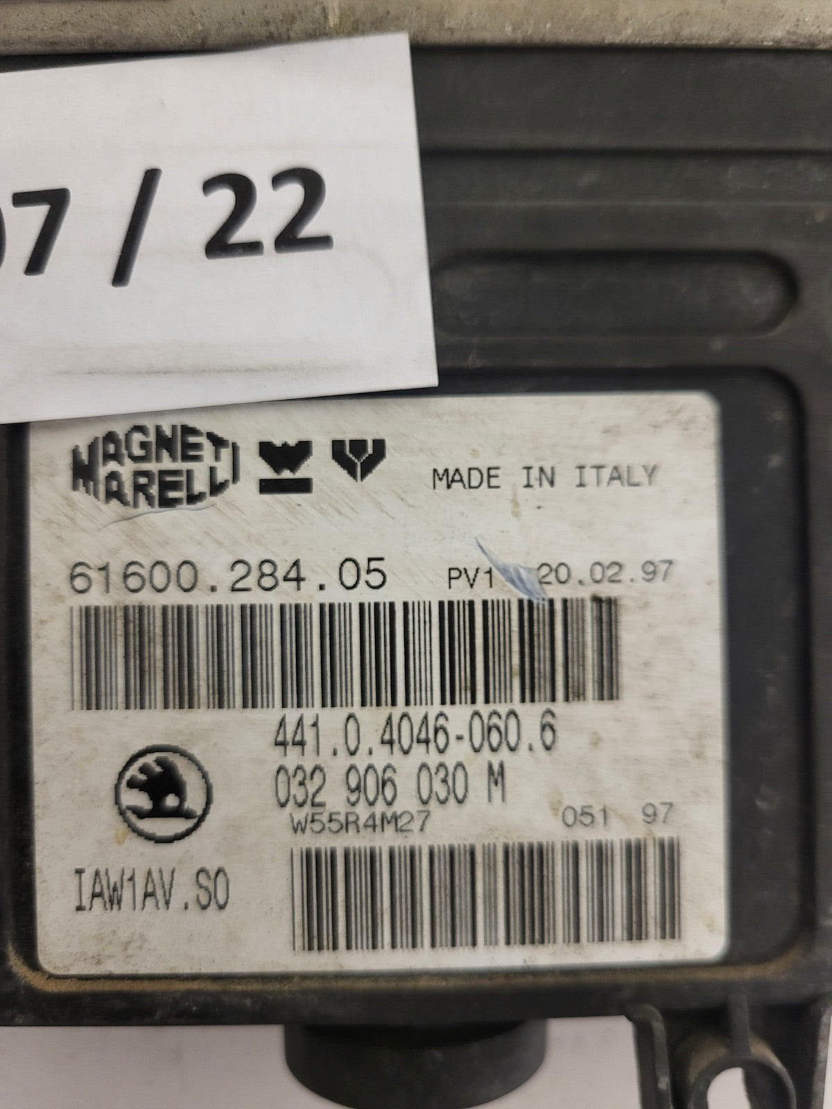 ŠKODA FELICIA ECU / 032906030M / 61600.284.05 / IAW 1AV.S0