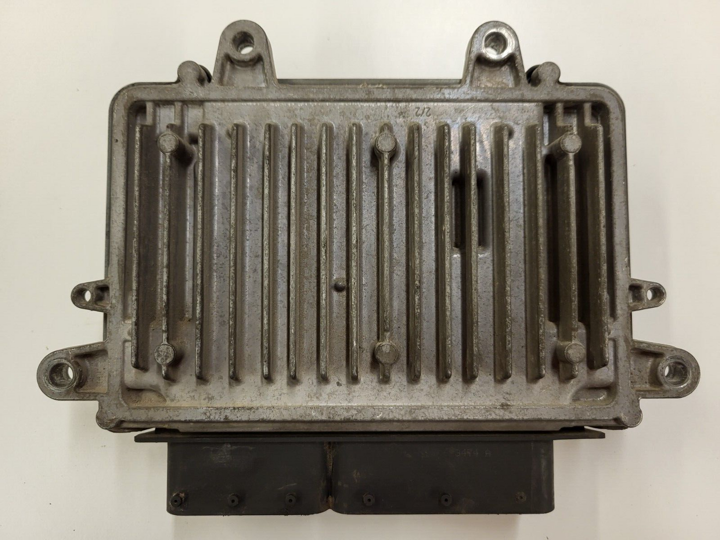 MERCEDES W169 ECU / 0281012254 / A6401502379 / BOSCH