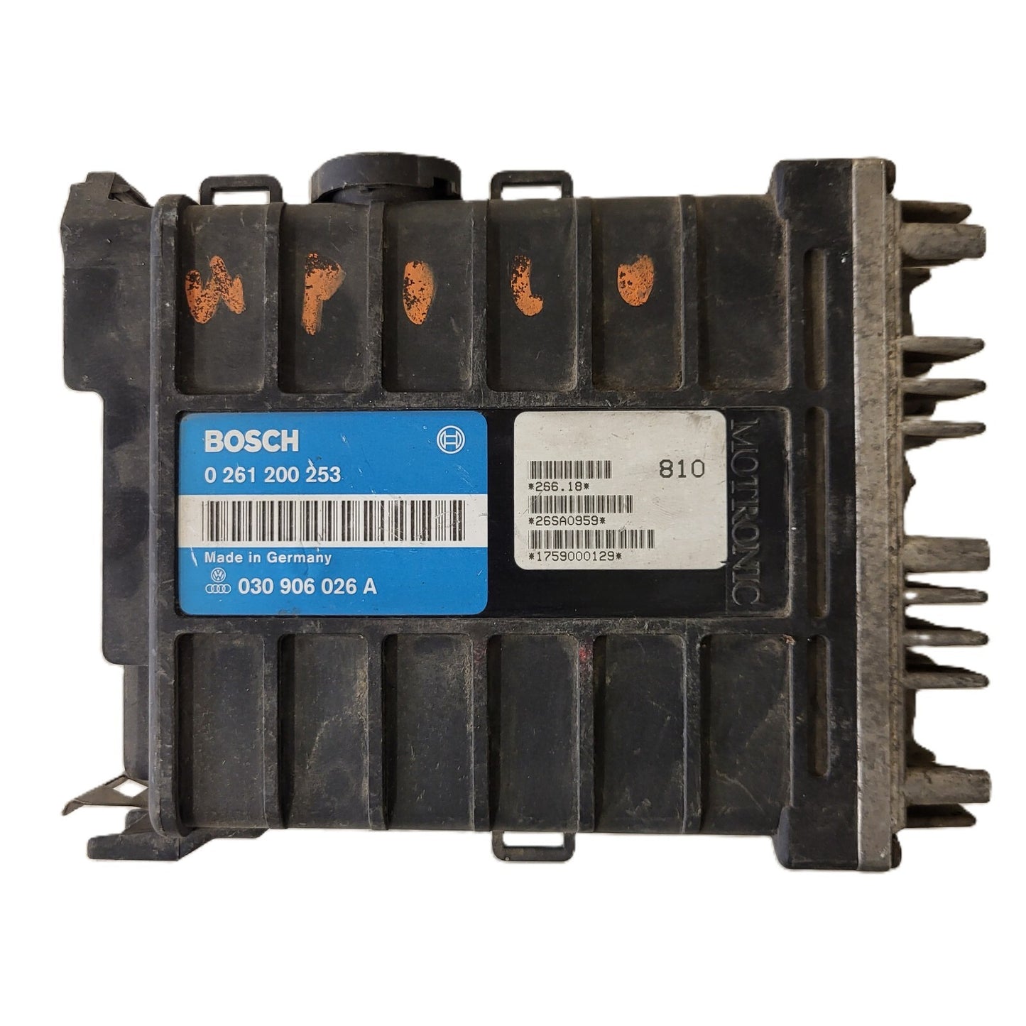 VW VOLKSWAGEN POLO 1.0 ECU / 0261200253 / 030906026A / BOSCH 