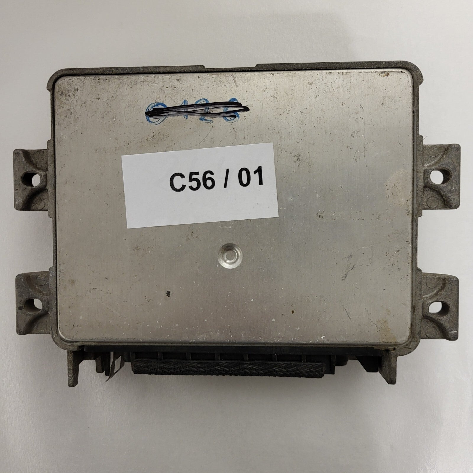 Renault ECU / 7700856784 / IAW 6R.20 / 7700865816 / 16085.064 / MAGNETI MARELLI