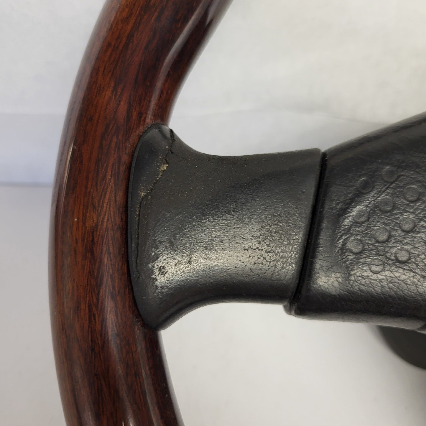 MOMO CLASSIC WOODEN STEERING WHEEL FOR OLD FIATS / PUNTO UNO BARCHETTA ETC EPOCA