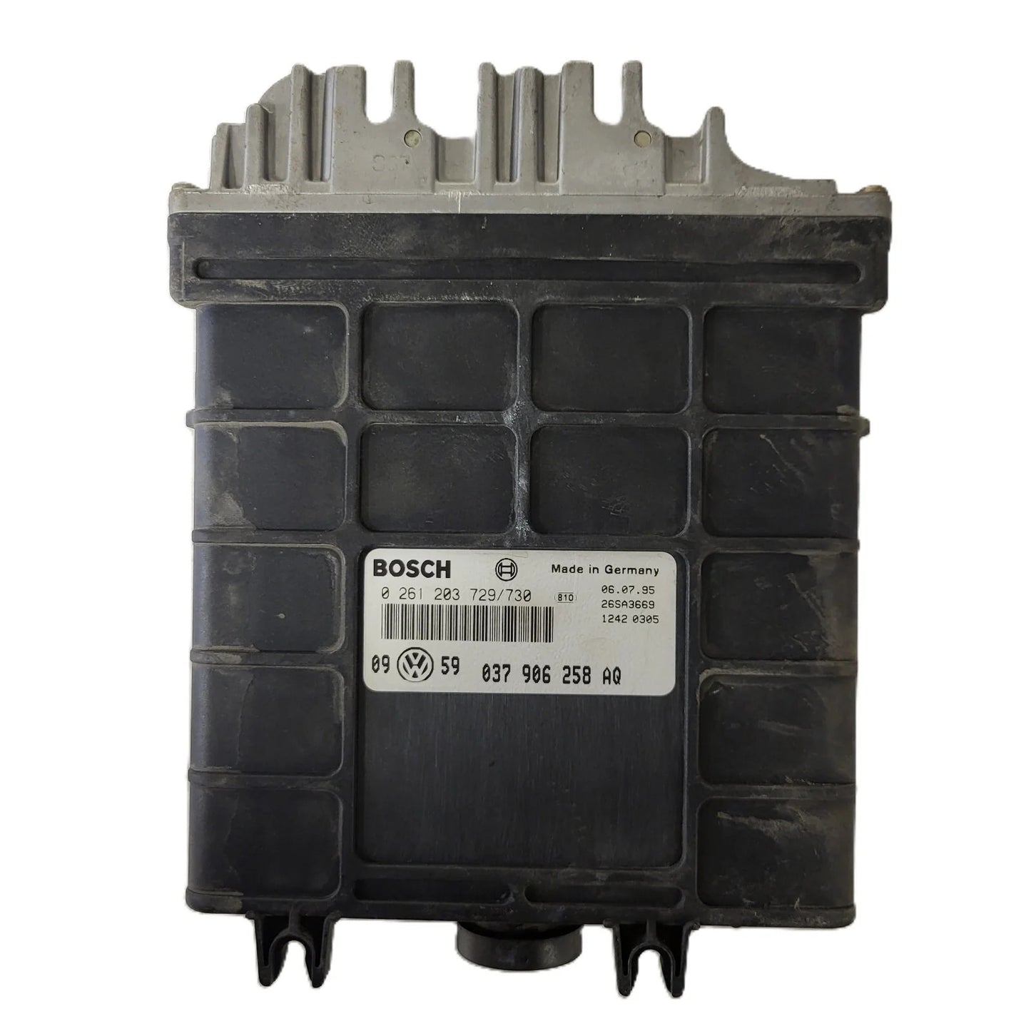 VW GOLF 3 ECU / 02161203729/730 / 037906258AQ / BOSCH