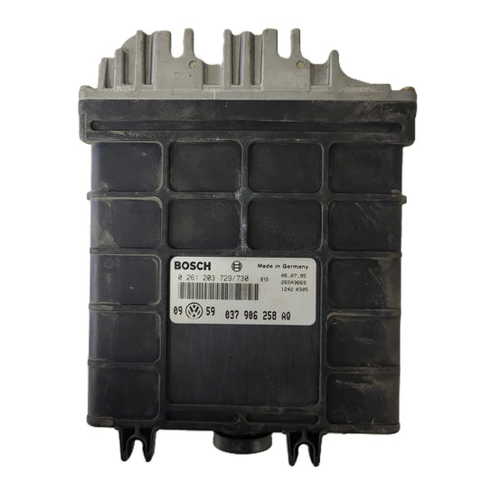 VW GOLF 3 ECU / 02161203729/730 / 037906258AQ / BOSCH