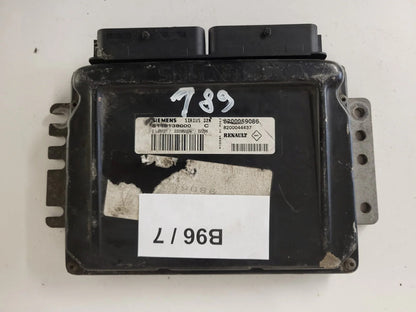 Renault ECU / S110138000 / 8200059086 / 8200044437 / S110138000C / SIEMENS