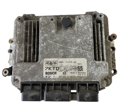 Ford Mazda ECU / 0281011263 / 3M5A-12A650-JD / 7KTD / BOSCH