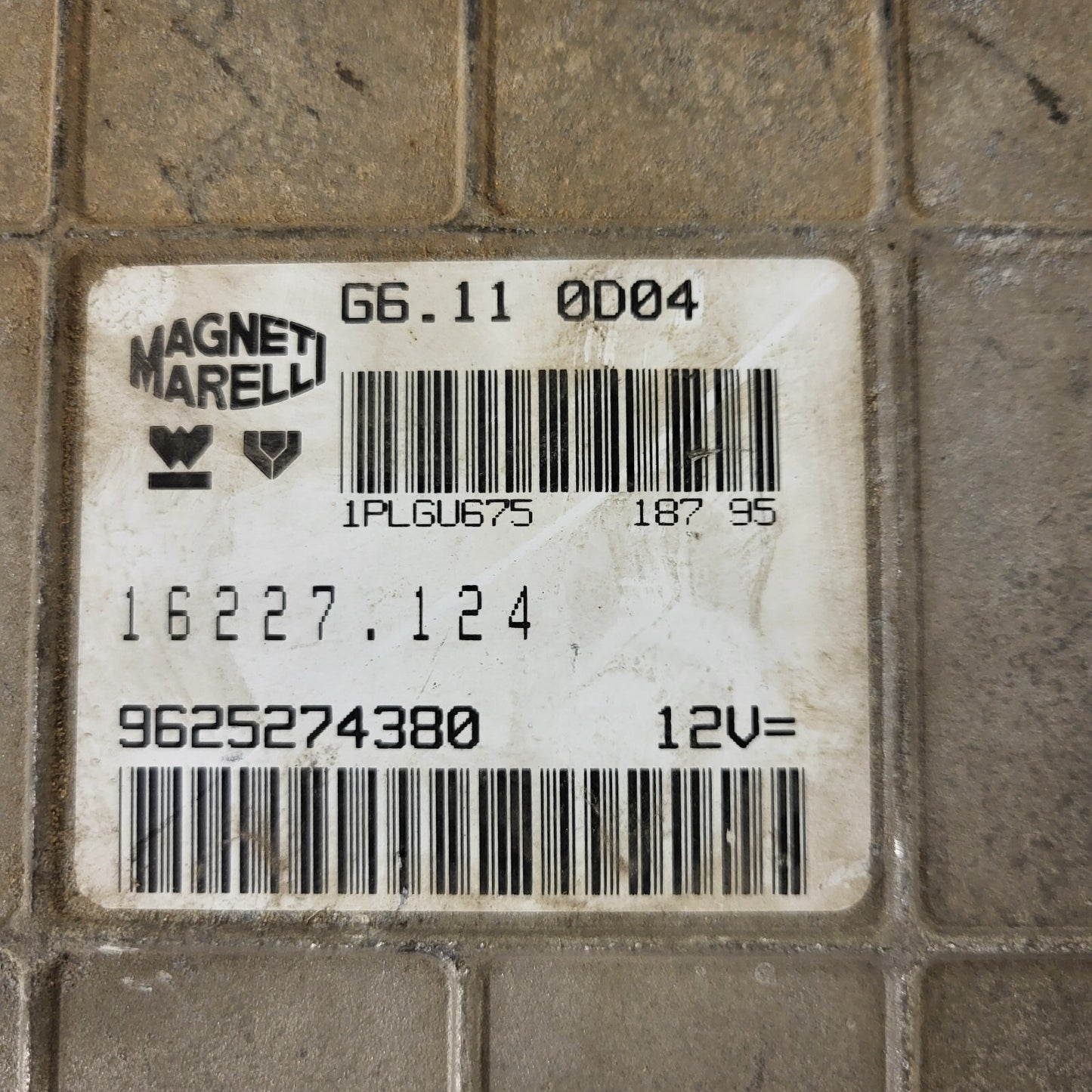 Peugeot 106 ECU / G6.11 / 9625274380 / 16227.124 / MAGNETI MARELLI 