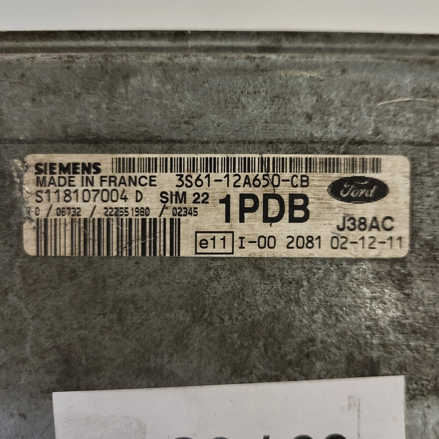 Ford ECU / S118107004D / 3S61-12A650-CB / 1PDB / SIM22 / J38AC / SIEMENS