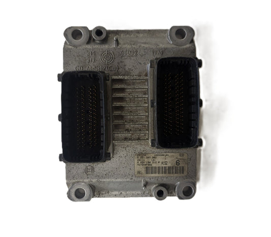 Fiat Punto ECU / 0261207902 / 00551803120 / ME73H4F002 / BOSCH