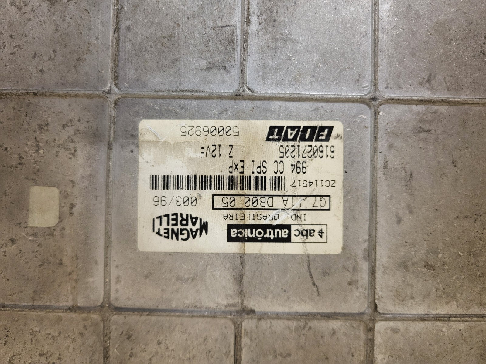 FIAT UNO ECU / G7.11A / 6160271205 / G7.11A DB00.05 / MAGNETI MARELLI