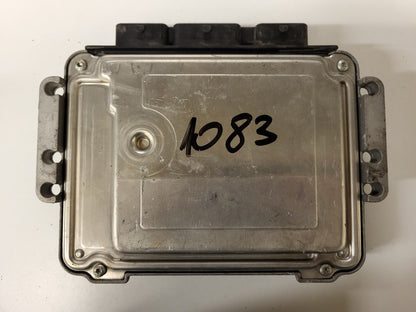 RENAULT ESPACE ECU / 0281011724 / 8200311550 / 8200384493 / BOSCH