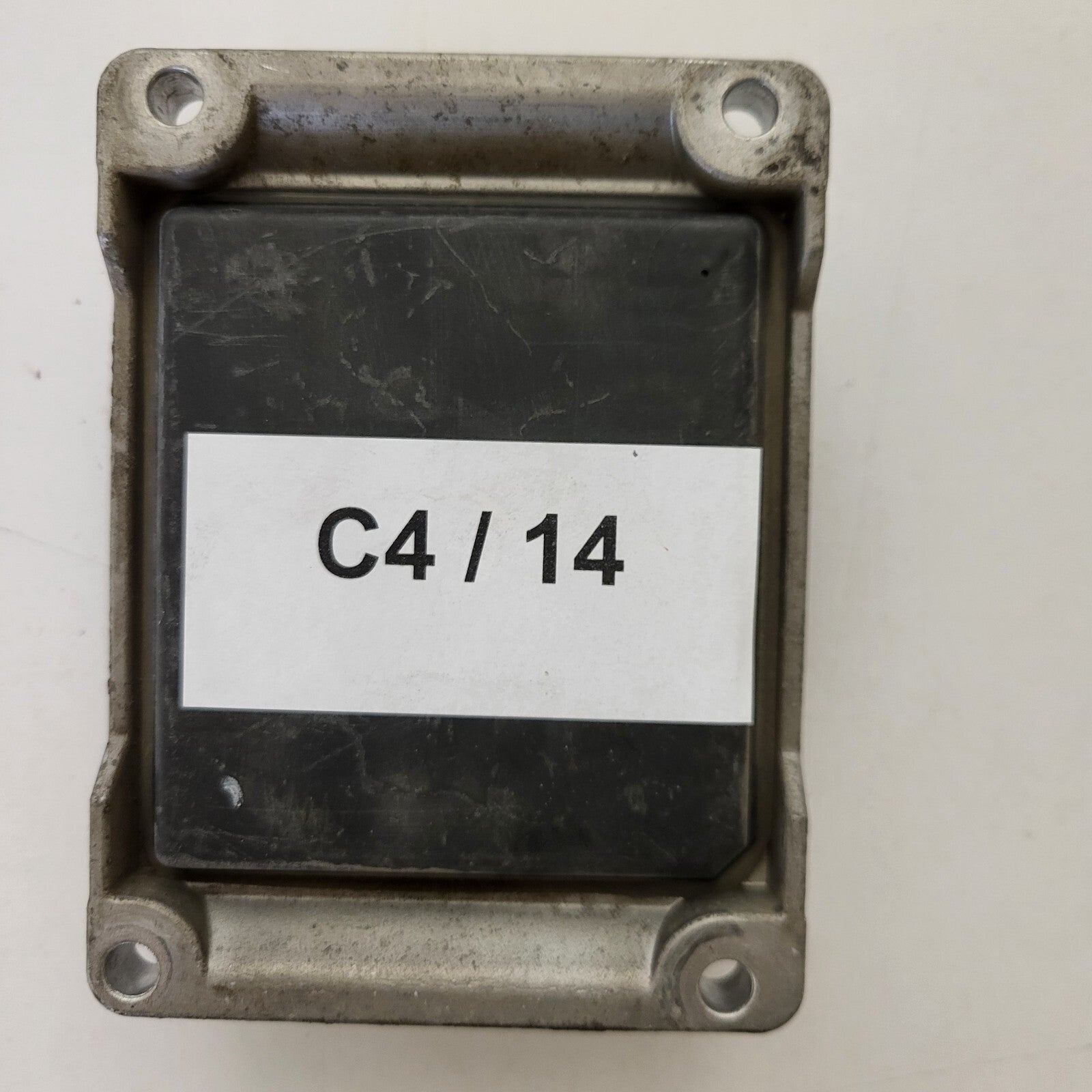 OPEL CORSA ECU / 0261207962 / 55380552 / SD / BOSCH