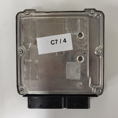 AUDI A3 8P ECU / 0281011364 / 03G906016G / EDC16U1 / BOSCH