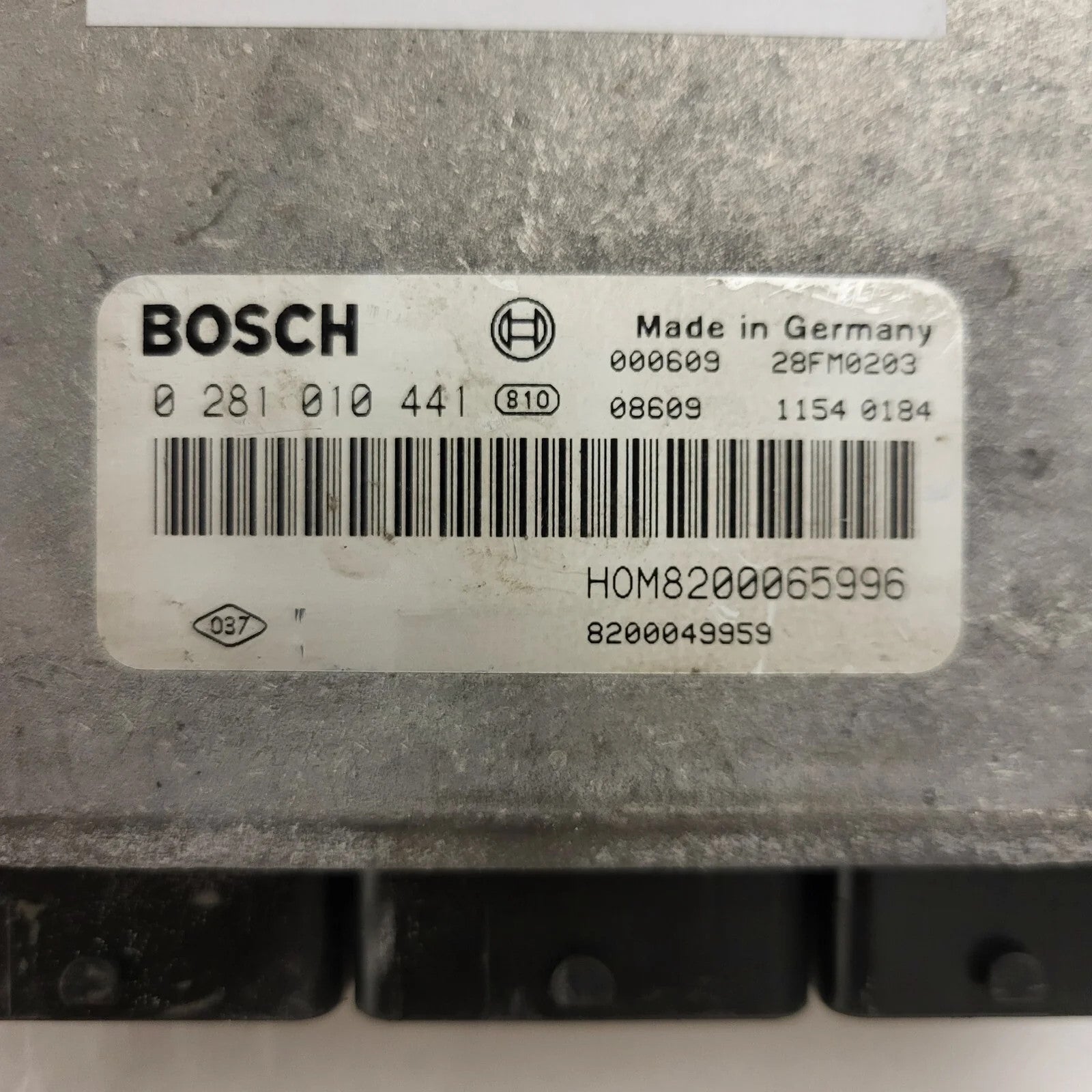 Volvo S40 V40 ECU / 0281010441 / HOM8200065996 / 8200126494 / BOSCH