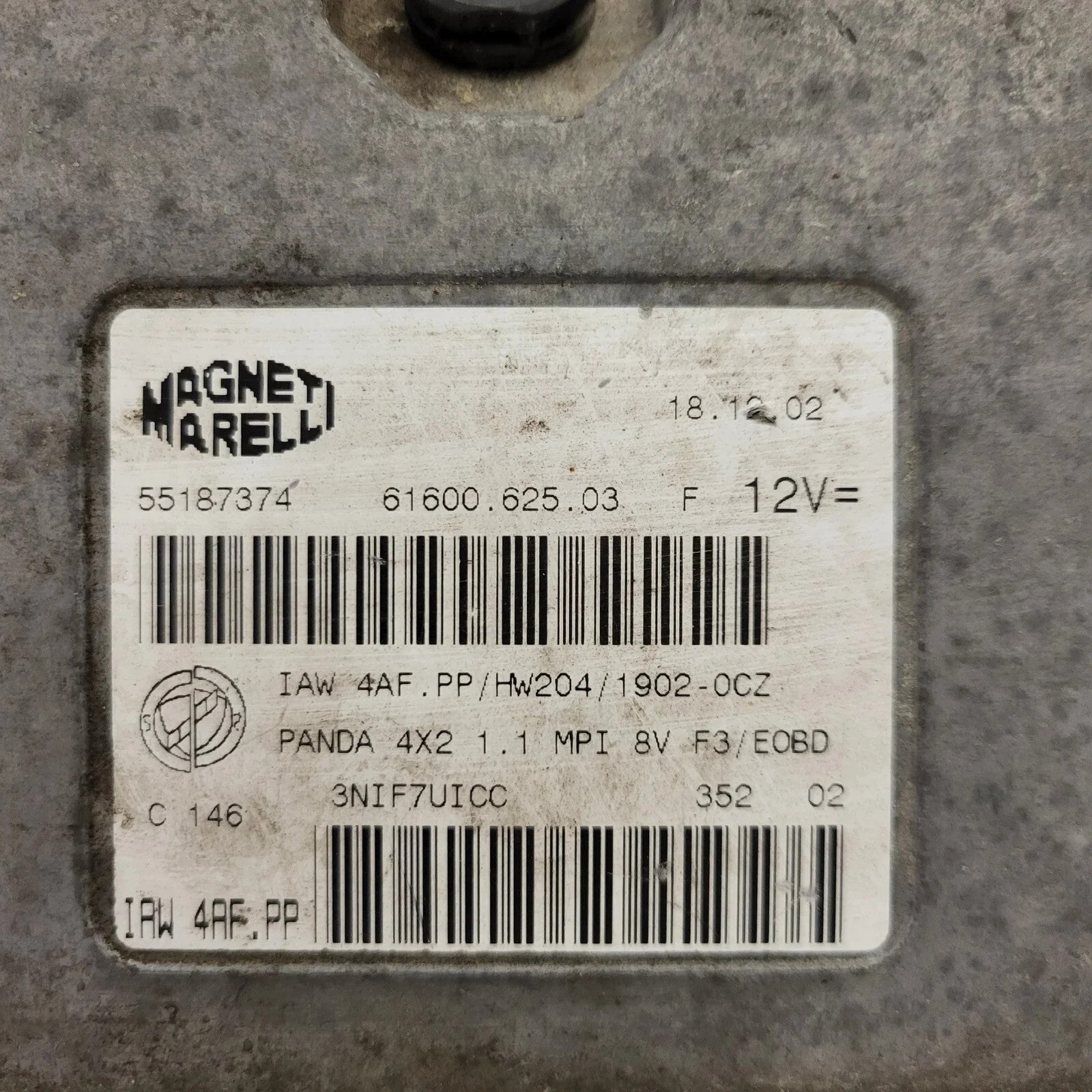 FIAT PANDA 1.1 ECU / 55187374 / IAW 4AF.PP / HW204 / 61600.625.03 MAGNETI MARELL