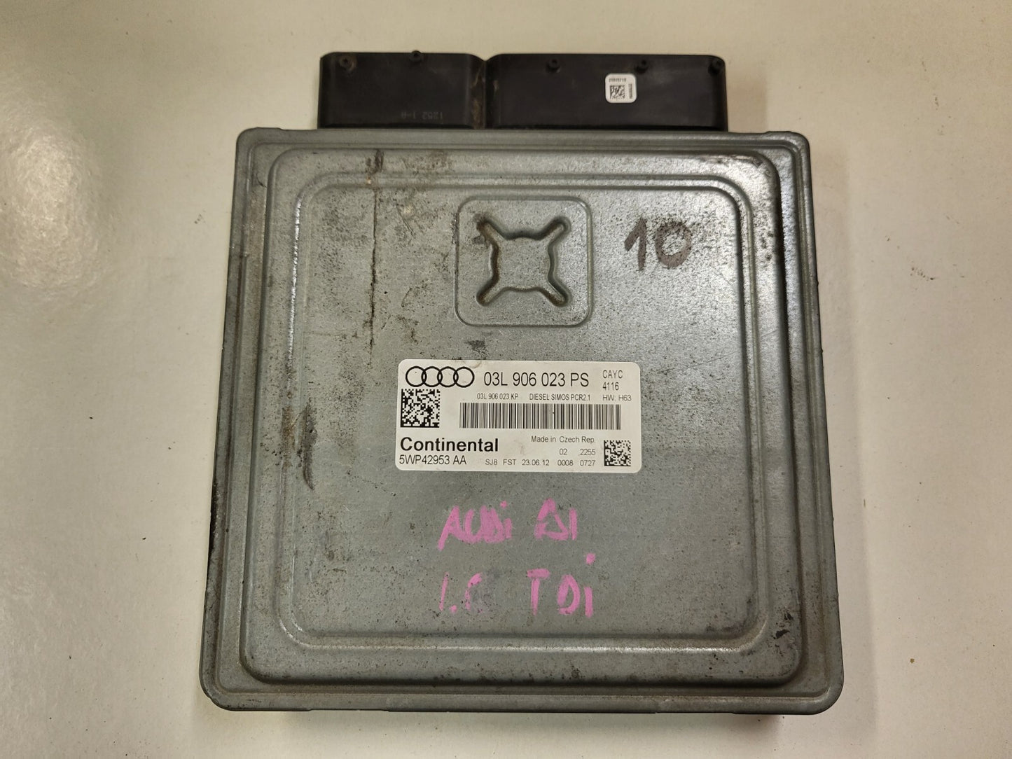 VW AUDI SEAT SKODA ECU / 03L906023PS / 5WP42953 / 5WP42953AA / 03L906023KP  CAYC