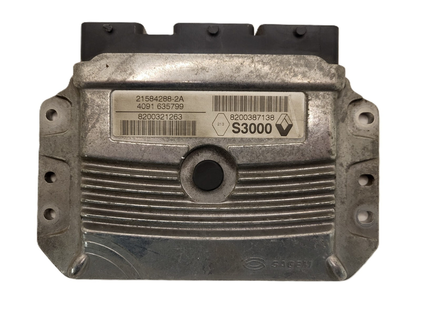 Renault ECU / 21584288-2A / 8200321263 / 8200387138 / SAGEM