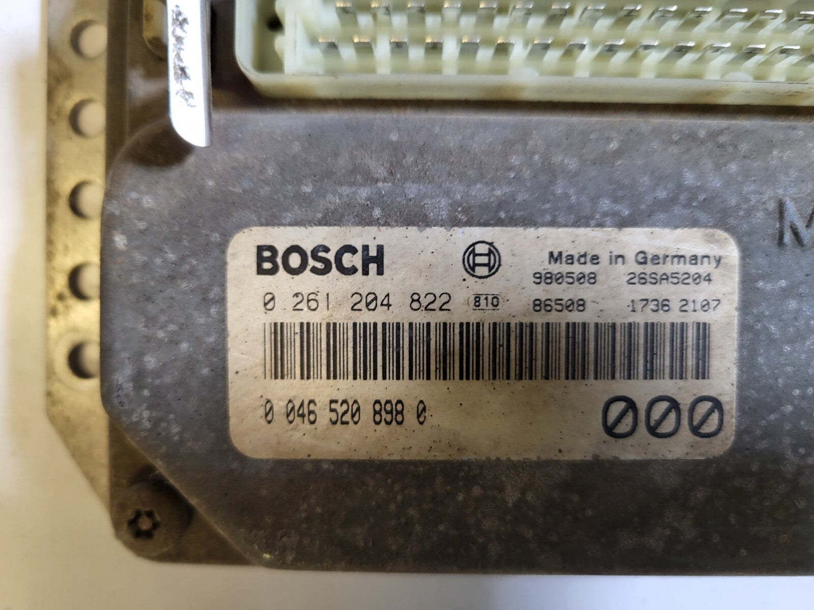 FIAT UNO ECU / 0261204822 / 00465208980 / BOSCH