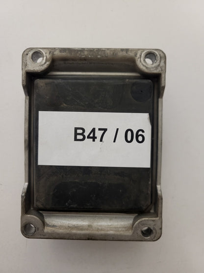 FIAT IDEA MUSA ECU / 0261208206 / 1039S03340 / 00551913430 / ME73H4F022 / BOSCH