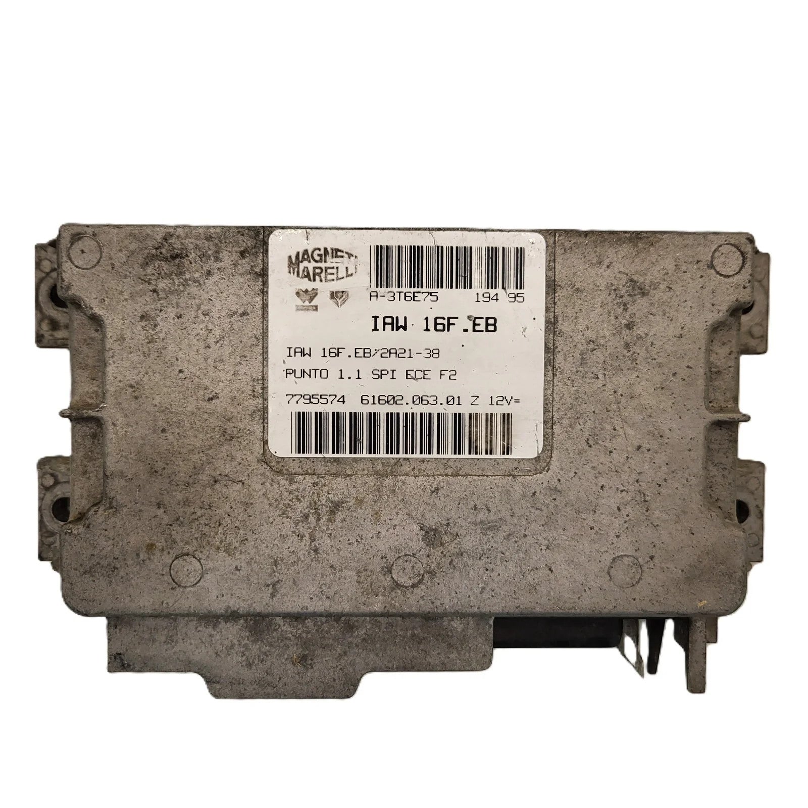 Fiat Punto 1.1 ECU / IAW 16F.EB / 7795574 / 61602.063.01 / MAGNETI MARELLI