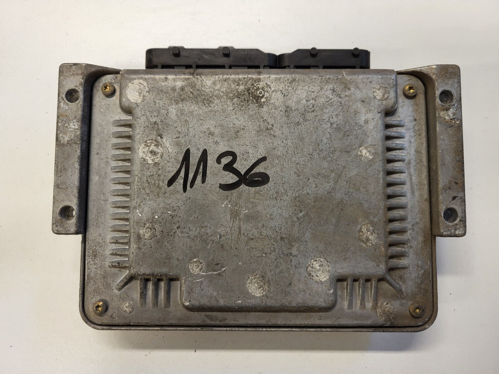 FIAT PALIO  ECU / 0281010739 / 46796667 / BOSCH