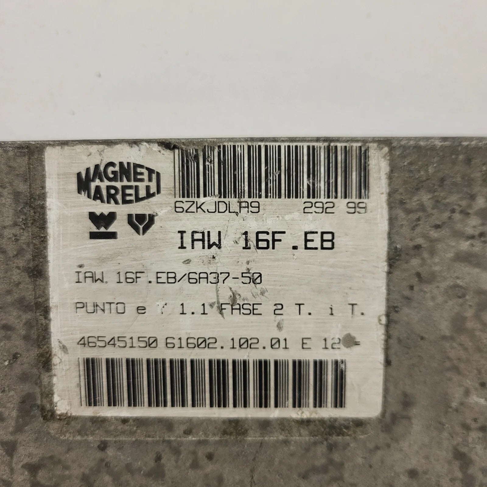 FIAT PUNTO LANCIA Y ECU / IAW 16F.EB / 46545150 / 61602.102.01 / MAGNETI MARELLI