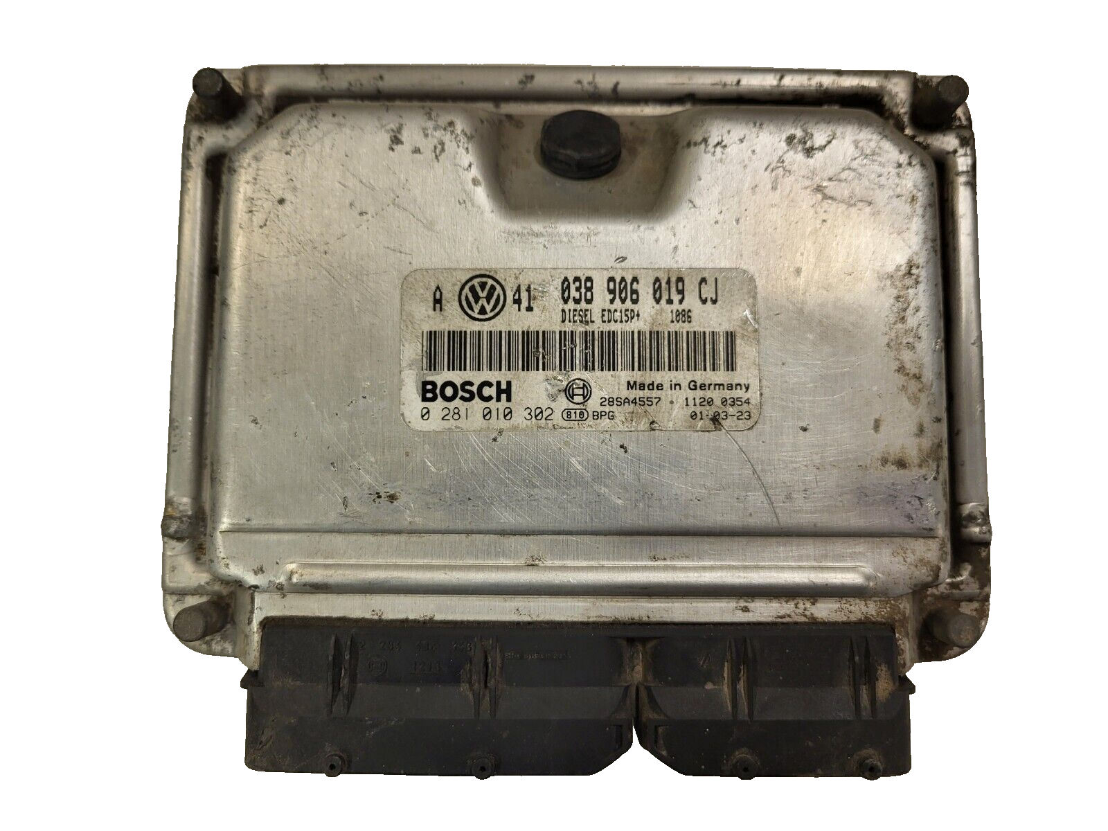 VW GOLF VAG ECU / 038906019CJ / 0281010302 / EDC15P+ / 28SA4557 / 038906019