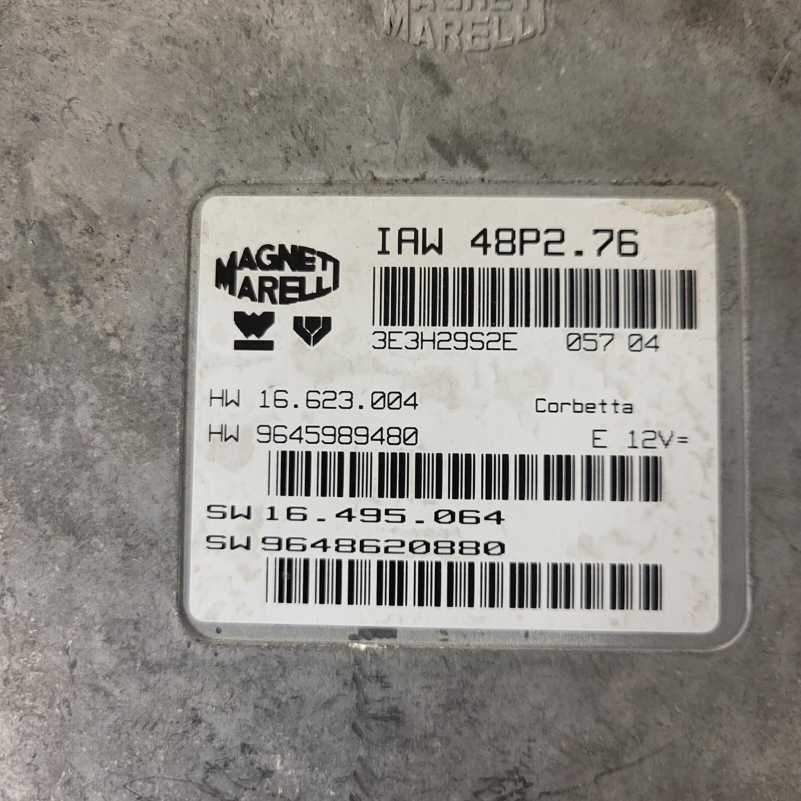 Peugeot 206 1.1 ECU / IAW 48P2.76 / SW 9648620880 / HW 9645989480