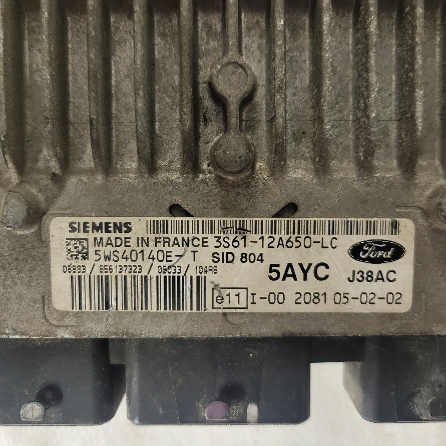 FORD FIESTA ECU / 3S61-12A650-LC / 5WS40140E-T / 5AYC / SID804 / J38A SIEMENS
