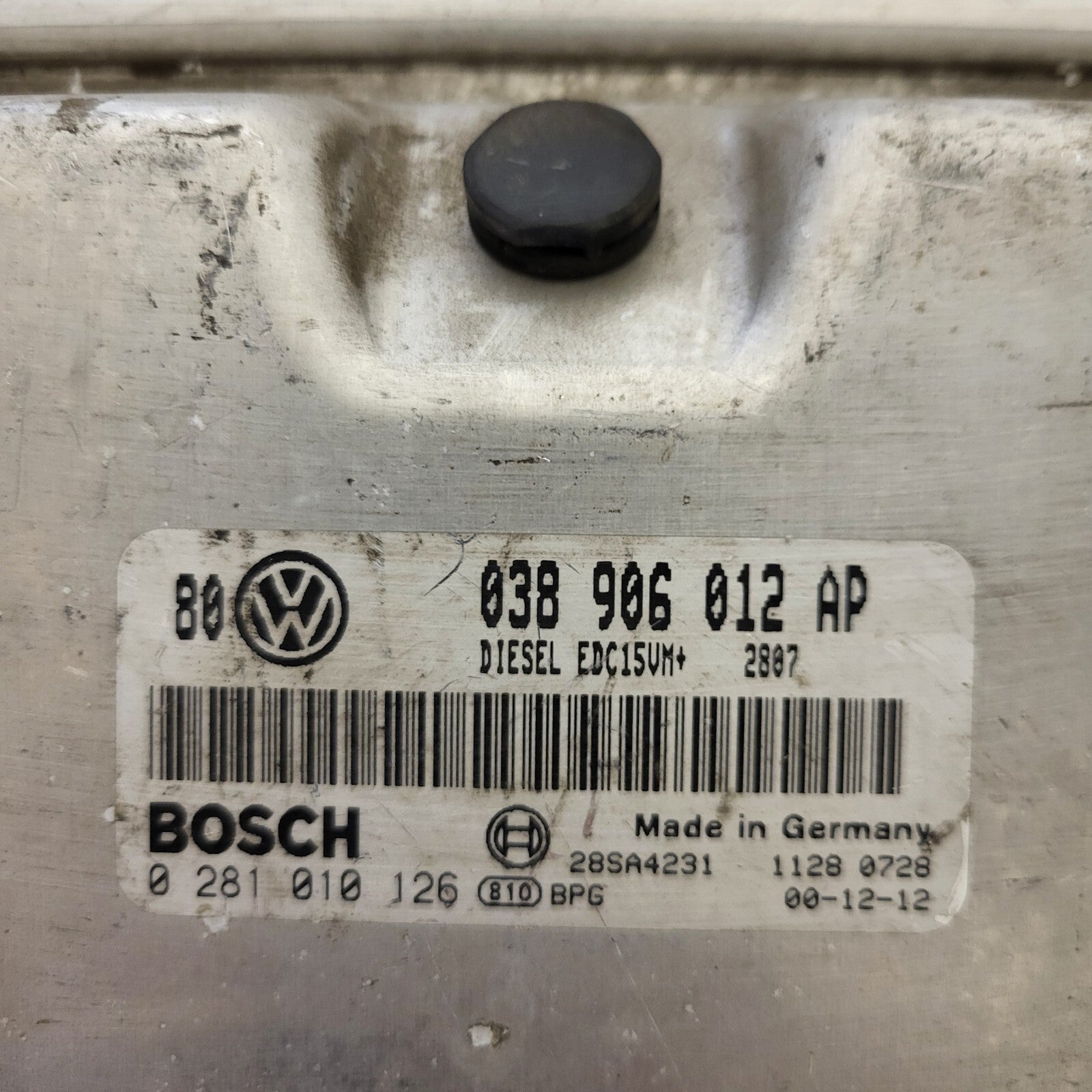 VW AUDI ECU / 0281010126 / 038906012AP / EDC15VM+ / BOSCH