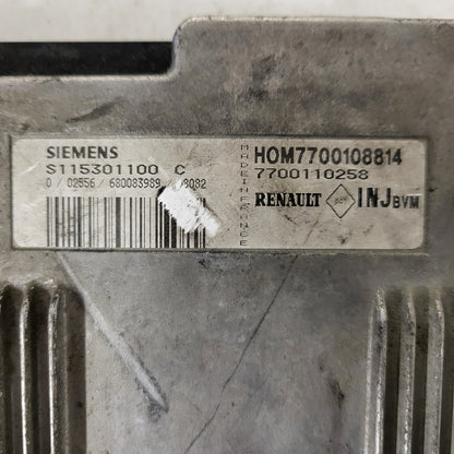 Renault ECU / S115301100C / HOM7700108814 / 7700110258 / S115301100 / SIEMENS