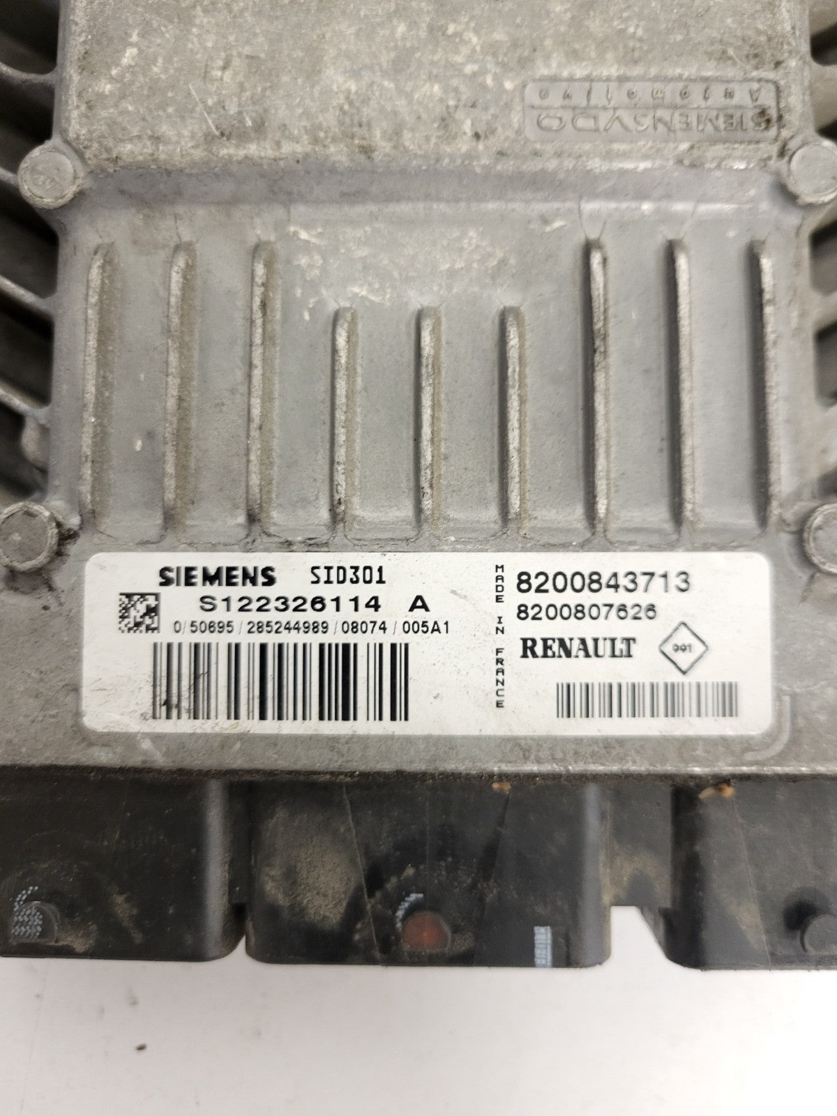 RENAULT MEGANE ECU / S122326114A / S122326114 / 8200843713 / 8200807626