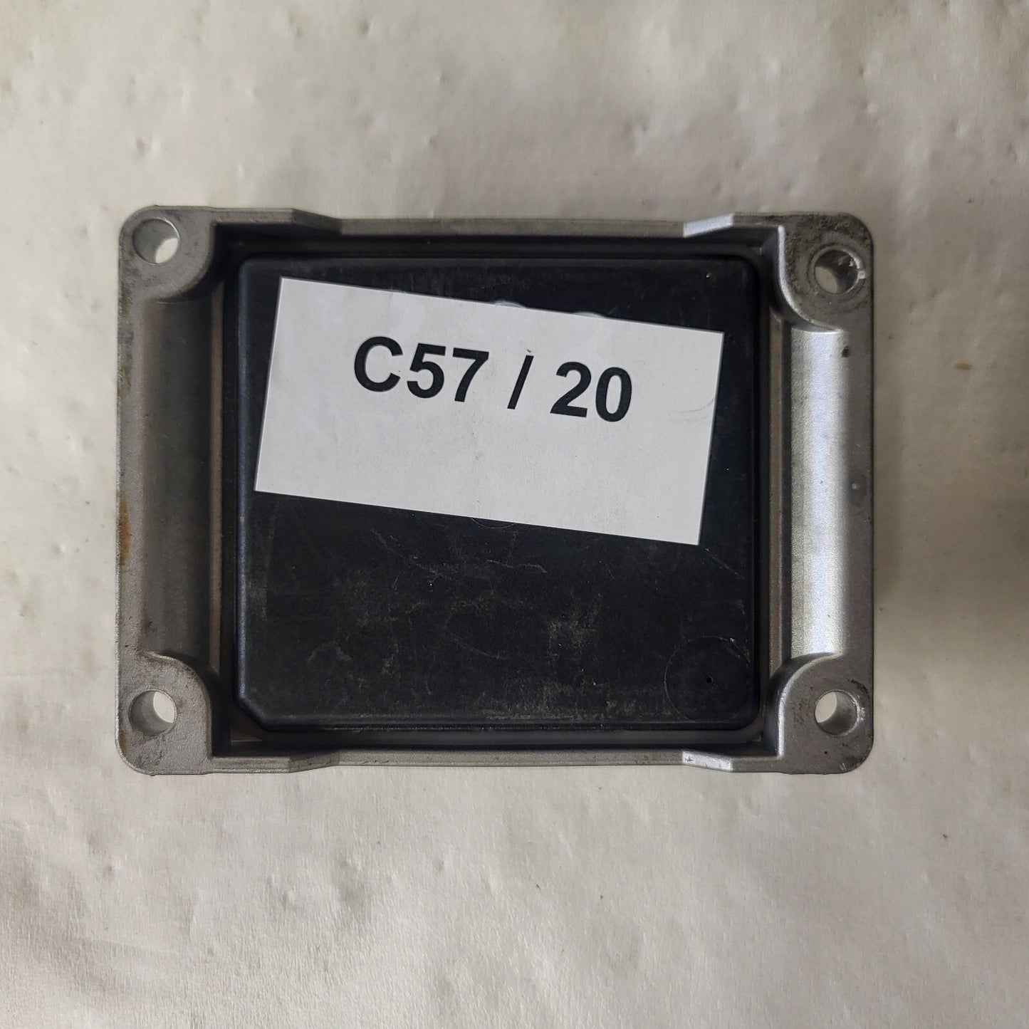 LANCIA YPSILON Y ECU / 0261206984 / 00468019630 / ME73H4L001 / BOSCH