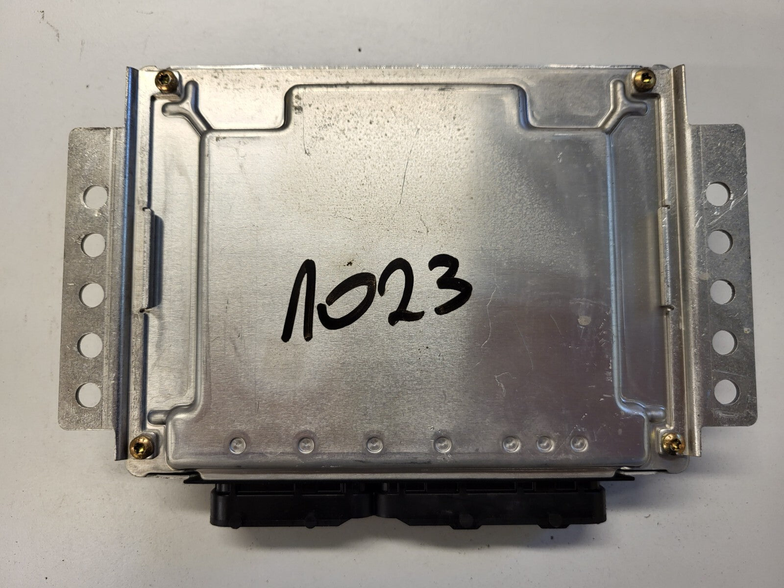 FIAT MAREA ECU / 0281010342 / 46765080 / BOSCH