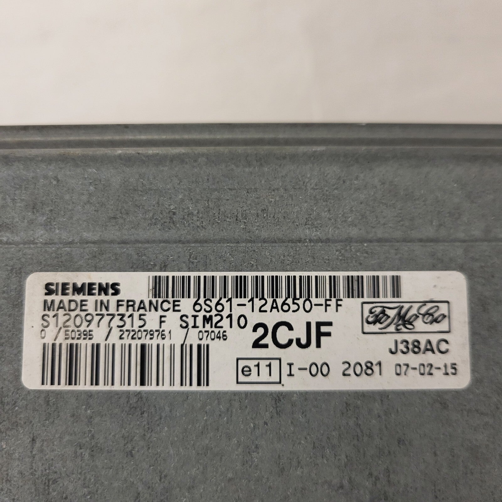FORD FIESTA ECU / 6S61-12A650-FF / S120977315F / 2CJF / SIM210 / 