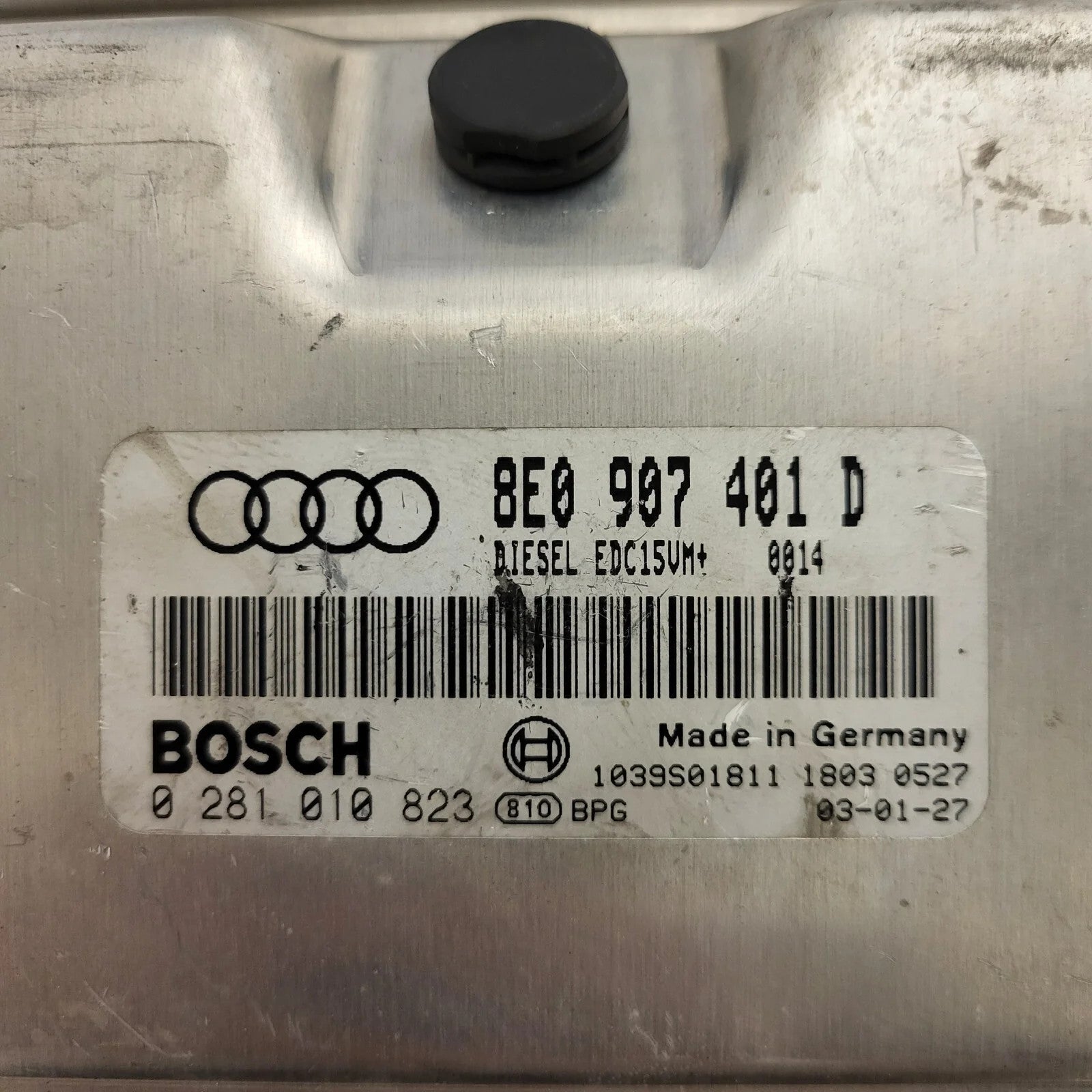 AUDI A4 ECU / 0281010823 / 8E0907401D / EDC15VM+ / BOSCH
